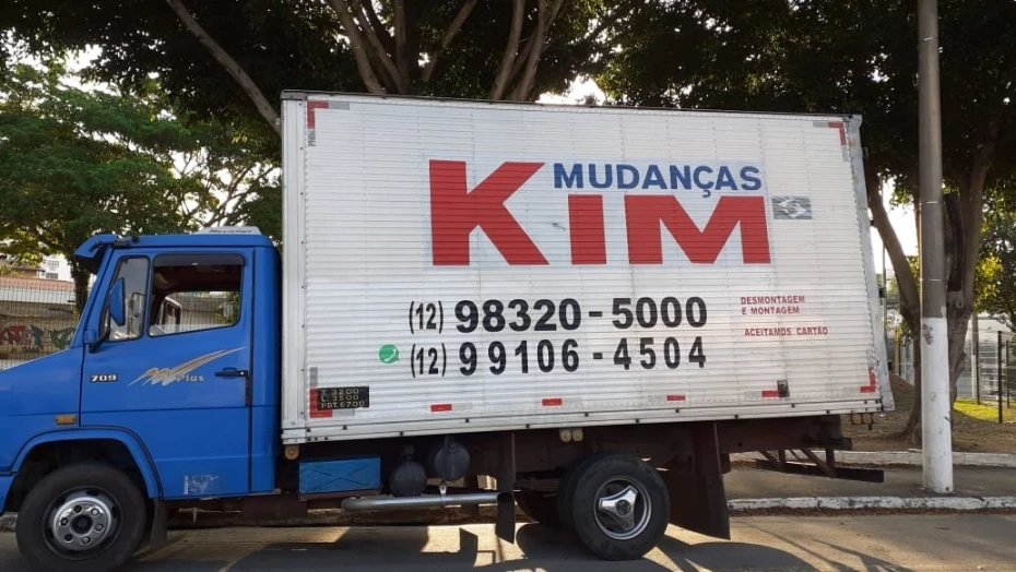 Foto 2:  — Kim Fretes e Mudanças
